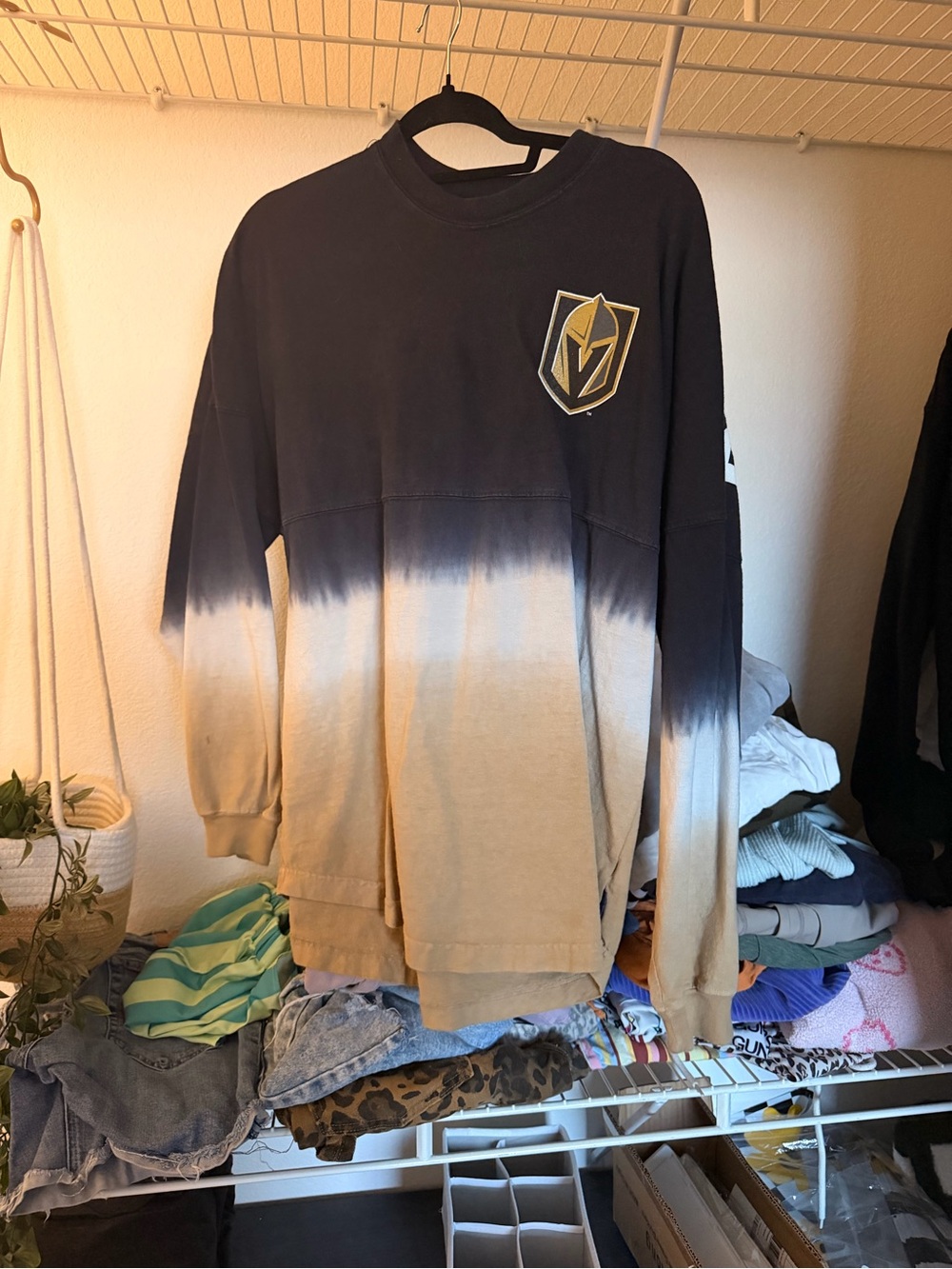 Fanatics Men's Navy and Tan Ombre Crewneck Sweater with Gold Crest
